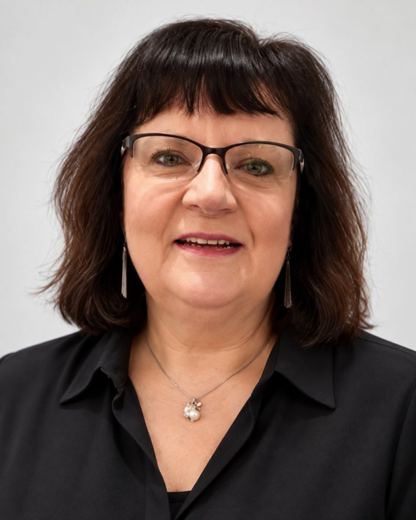 Gabriele Wöstheinrich, Buchhaltung
